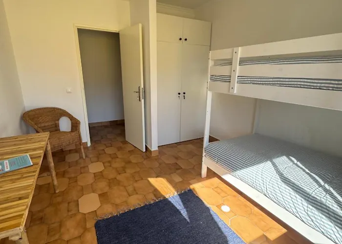 Surf & Sunset House Guest house