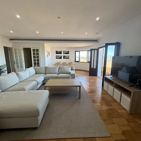 Surf & Sunset House Konukevi 3*