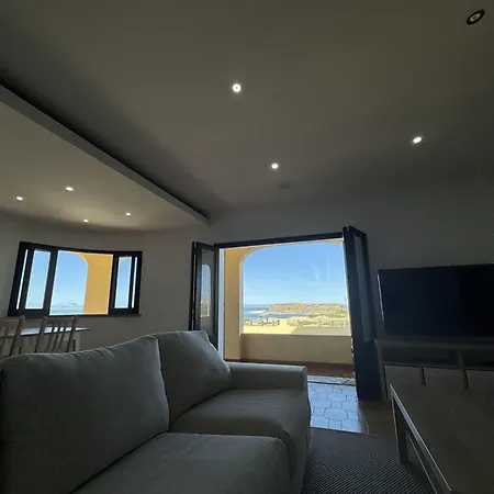 Surf & Sunset House 3* פניש