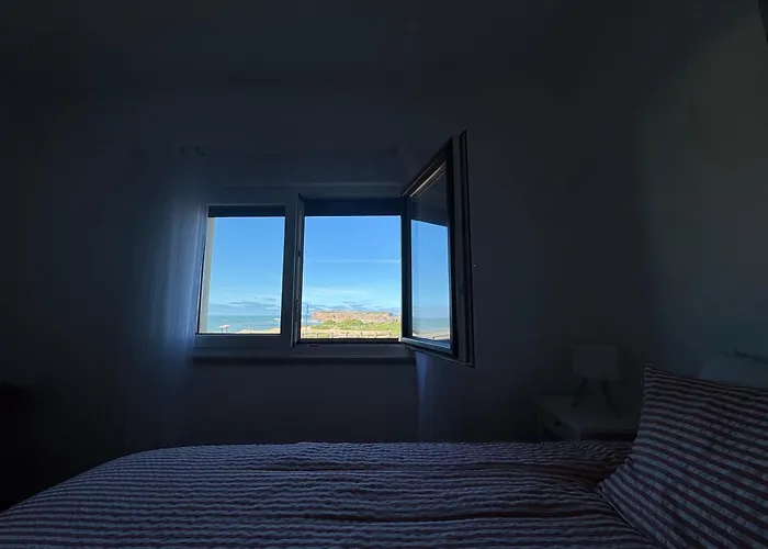 Surf & Sunset House
