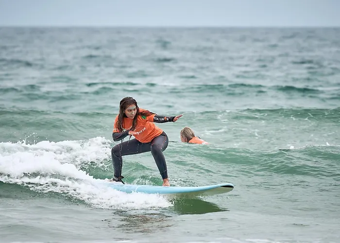 Surf & Sunset House בית הארחה פניש